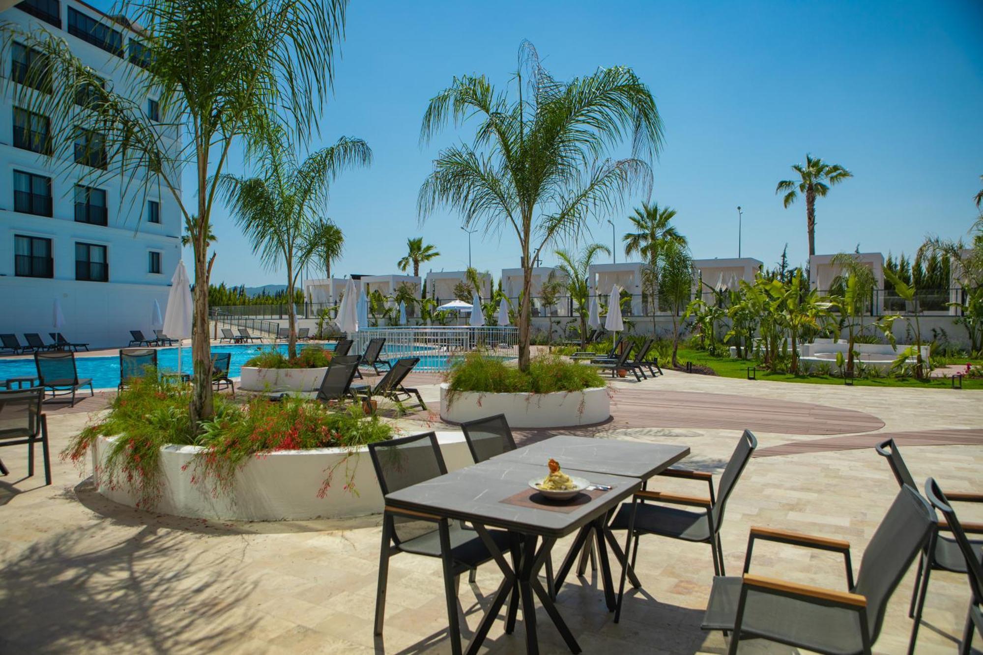 Ramada By Wyndham Dalaman Ngoại thất bức ảnh