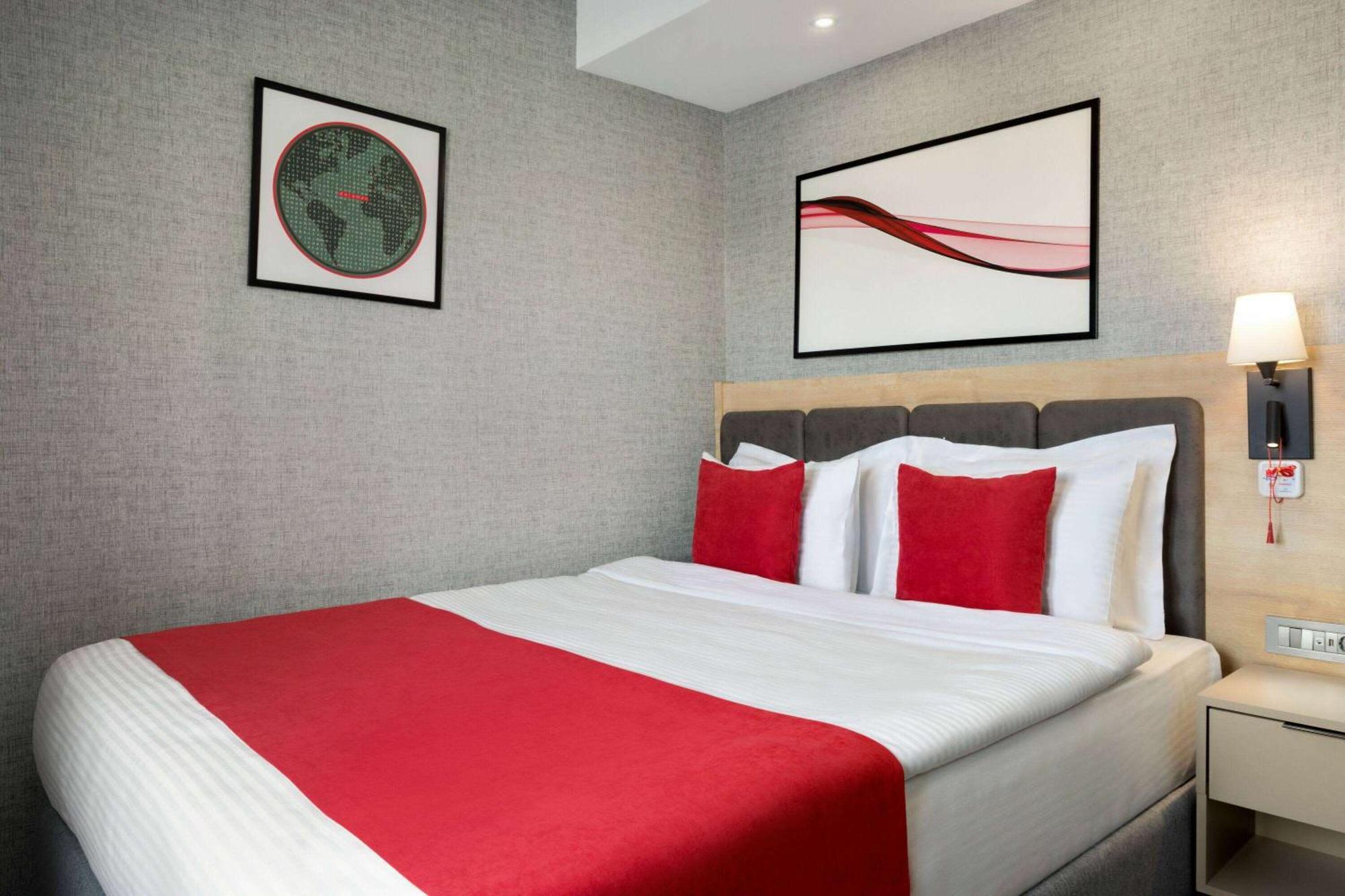 Ramada By Wyndham Dalaman Ngoại thất bức ảnh