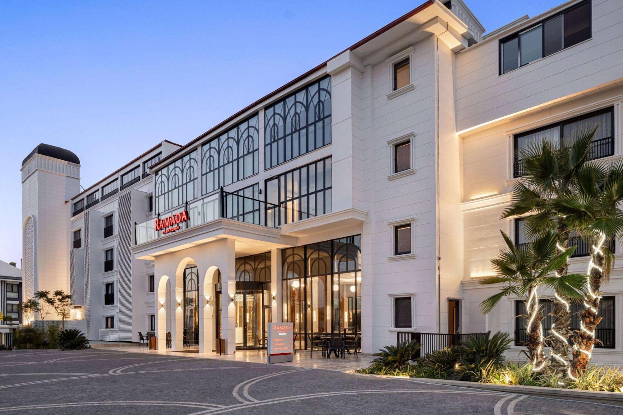 Ramada By Wyndham Dalaman Ngoại thất bức ảnh