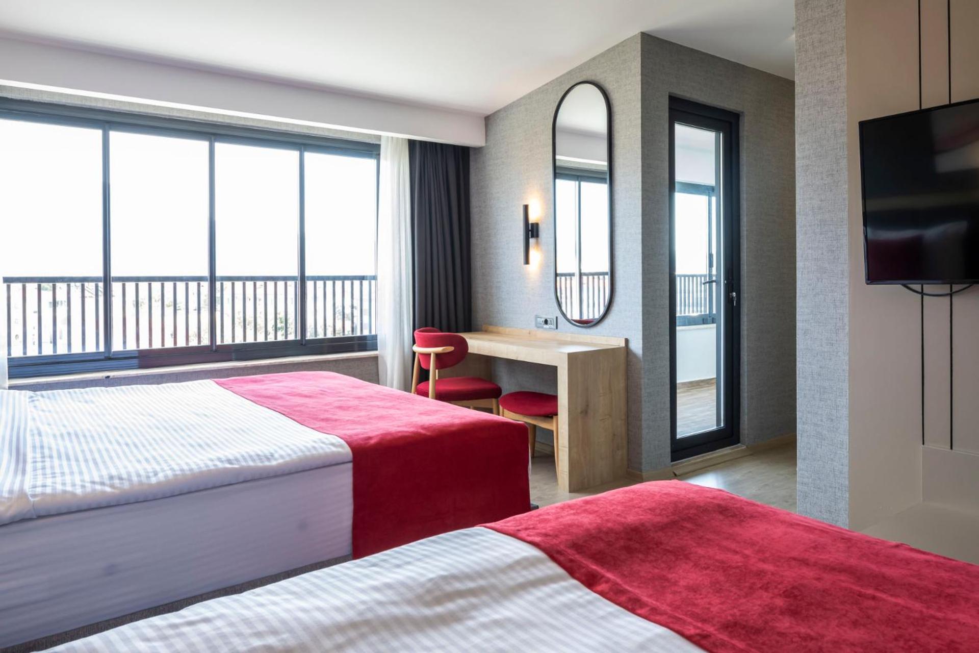 Ramada By Wyndham Dalaman Ngoại thất bức ảnh