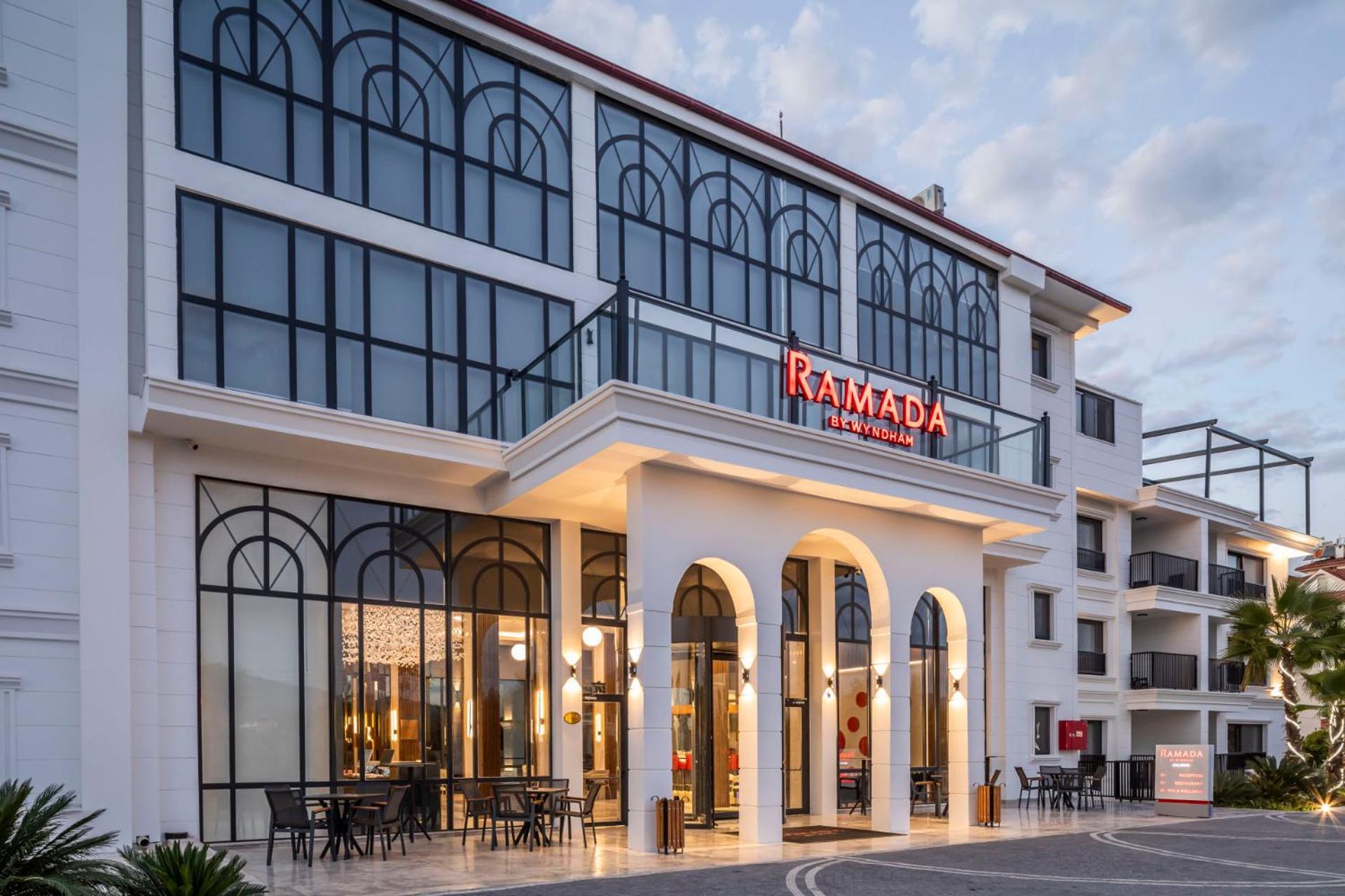 Ramada By Wyndham Dalaman Ngoại thất bức ảnh